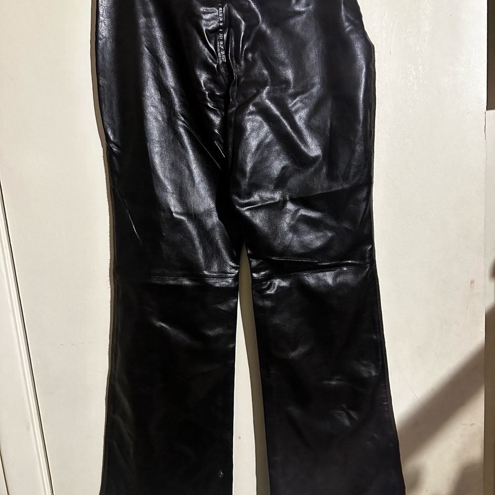 Pants - Picture 3 of 10